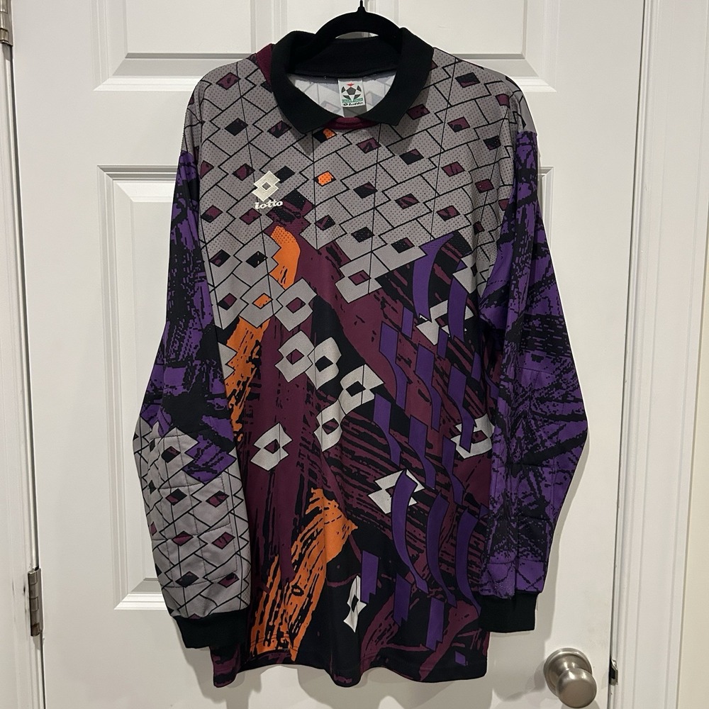 VTG 90s Lotto Goalkeeper Jersey Calcio Italia Soccer Graphic Template Size L/XL